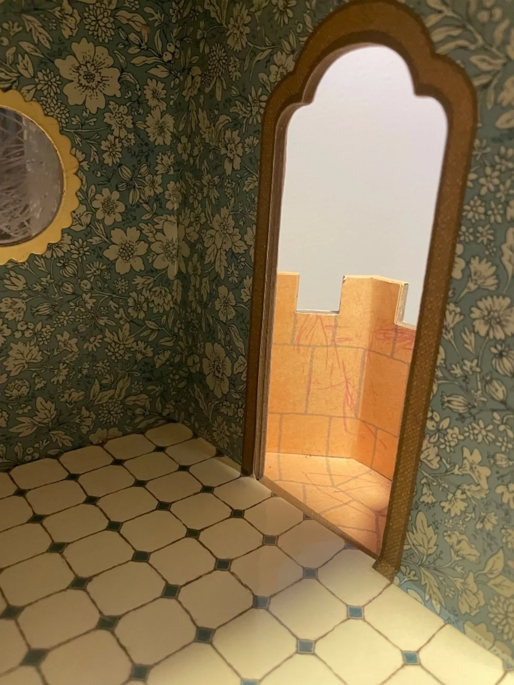 Maileg Mouse Castle - Picture 3 of 3